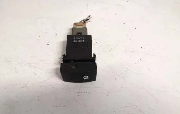 Fog light switch