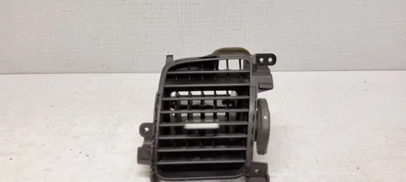 Honda Civic Dashboard side air vent grill/cover trim 77620