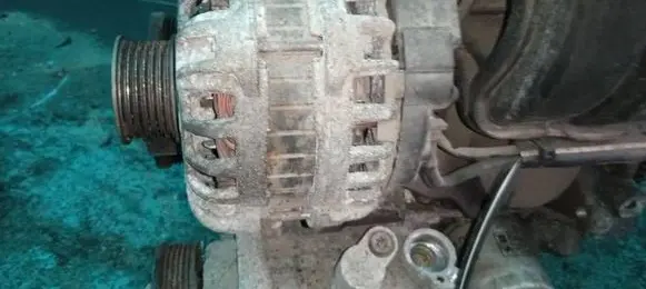 Seat Ibiza IV (6J,6P) Generator/alternator 04C903023H