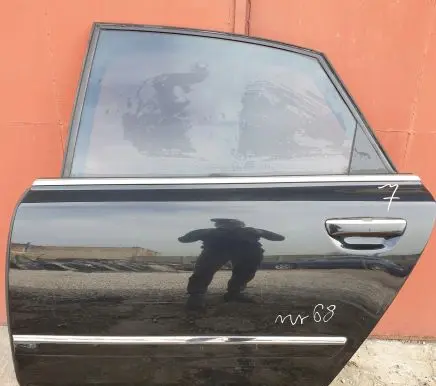 Audi A8 S8 D3 4E Rear door