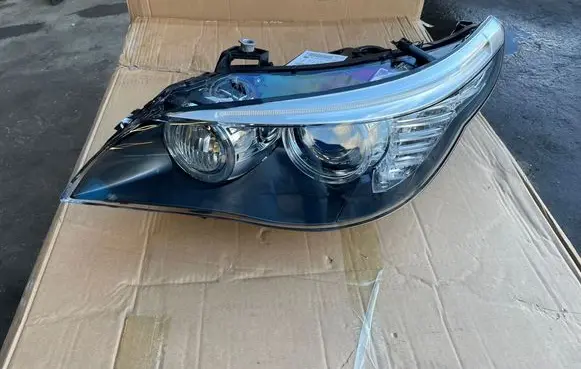 BMW 5 E60 E61 Headlight/headlamp 1EL00945001