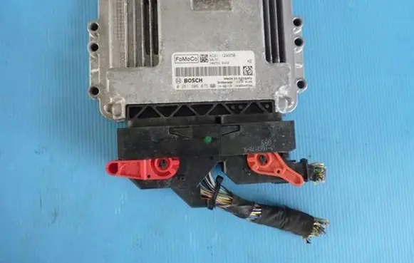 Ford Galaxy Engine control unit/module 0261s06075