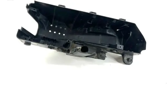 Volvo XC90 Fuse box cover 9494210