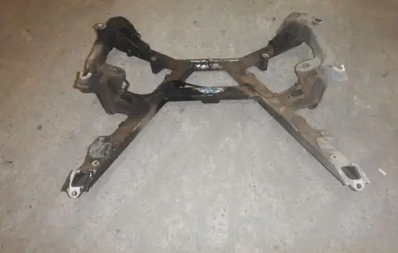 BMW 5 E39 Front subframe 31106755072 M5125L