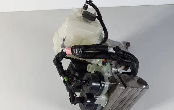Tesla Model 3 Air conditioning (A/C) compressor (pump) 152300700E CE021153064822