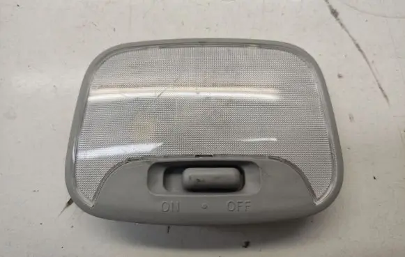 Mitsubishi Outlander Rear seat light MR190205