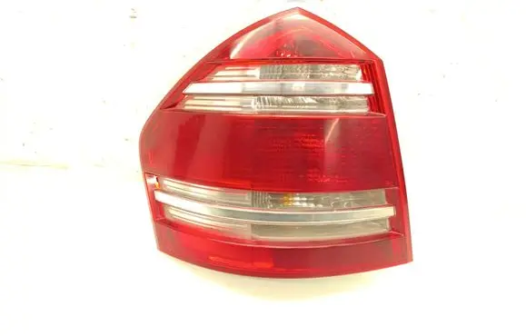 Mercedes-Benz GL X164 Rear/tail lights A1648200564KZ