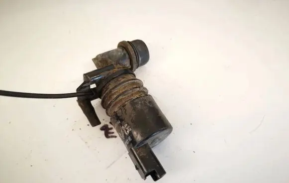 Citroen C5 Windscreen/windshield washer pump 9643447780