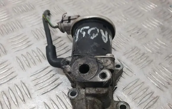 Volkswagen Polo III 6N 6N2 6NF EGR valve 030131503F