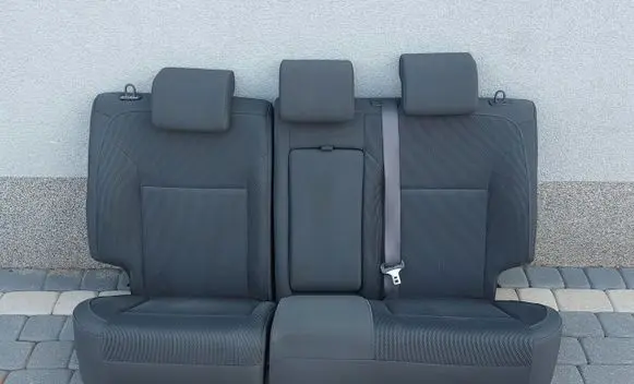 Seat set