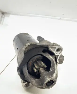 Volkswagen PASSAT B5.5 Starter motor 06B911023A
