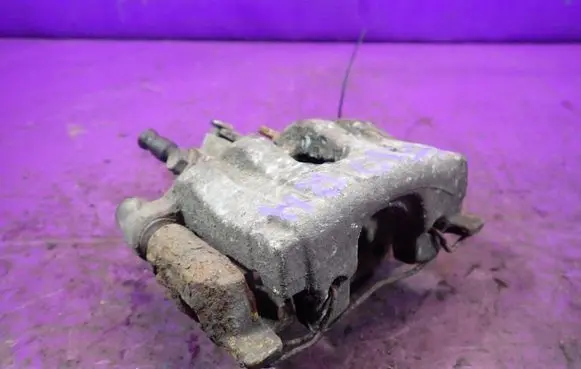 Opel Vectra C Rear brake caliper