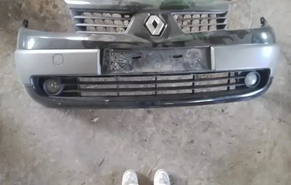 Renault Scenic II - Grand scenic II Front bumper