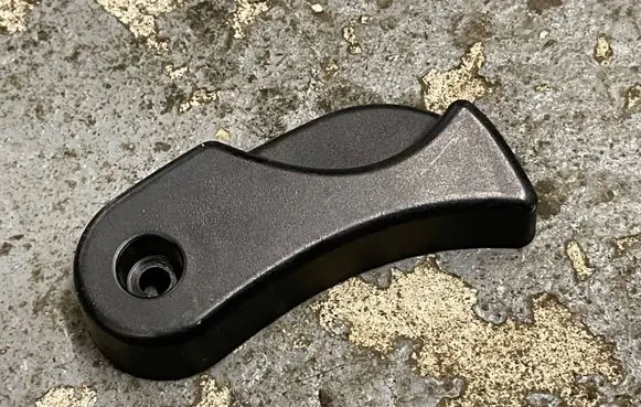 BMW 3 E92 E93 Engine bonnet (hood) release handle 7058117 107019