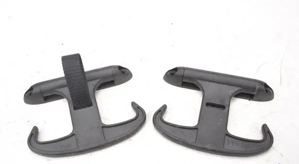 Audi A8 S8 D4 4H Engine mount bracket 6Y5867615C