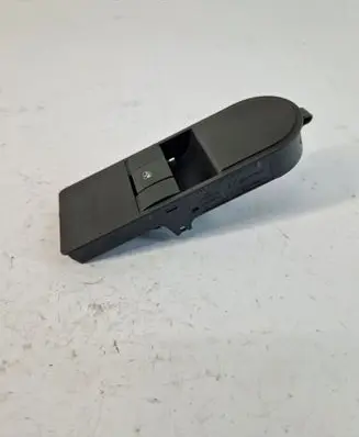 Opel Zafira B Electric window control switch 13197132