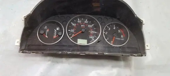 Nissan X-Trail T30 Speedometer (instrument cluster) 8H70575 26070004