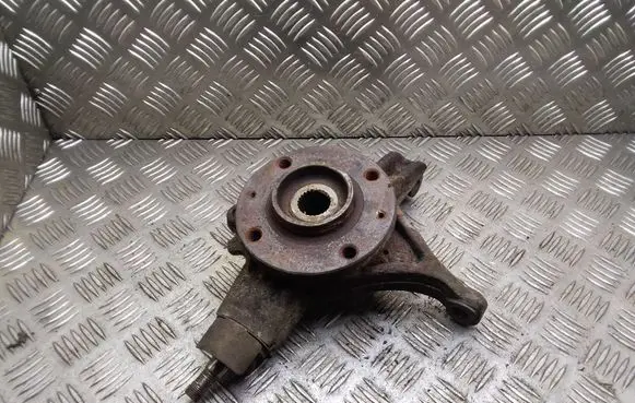 Peugeot 307 Front wheel hub