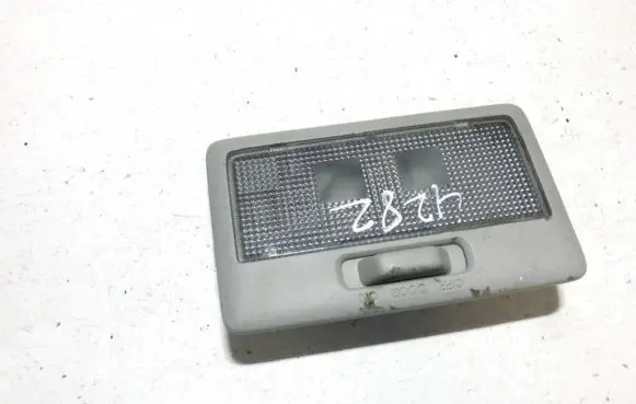 Suzuki Swift I Front seat light