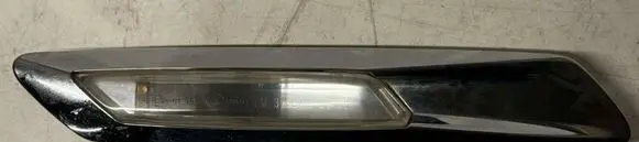 BMW 5 F10 F11 Front fender indicator light 01038701 01038703