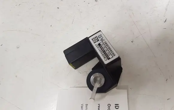 Peugeot 607 Airbag deployment crash/impact sensor 9636982680 C8053201227 550903000