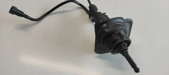 Ford Focus C-MAX Clutch master cylinder KG19300 PA66GF35