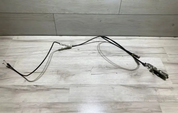 Engine bonnet/hood lock release cable
