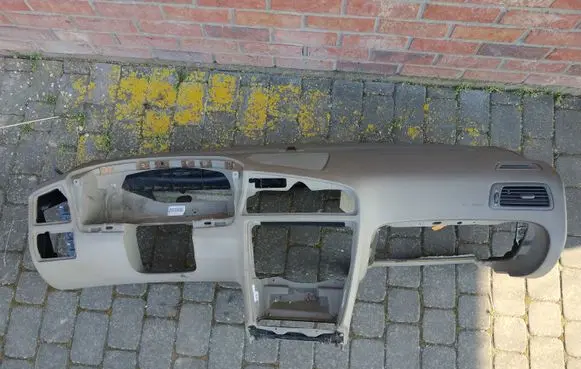 Volvo V70 Dashboard 9177707