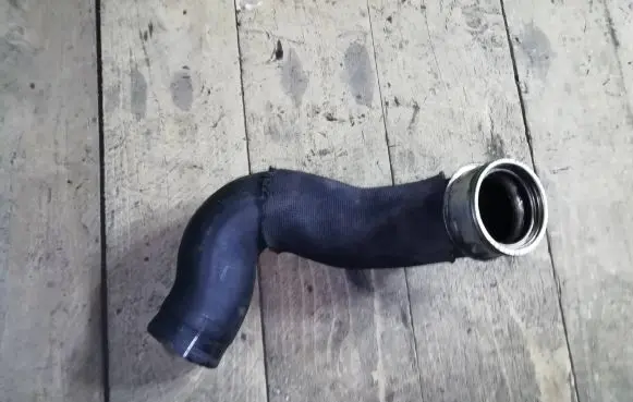 Mercedes-Benz E W211 Intercooler hose/pipe 6668744