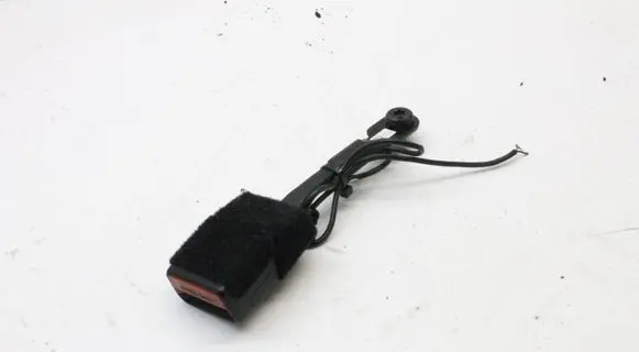 BMW 2 F45 Front seatbelt buckle 7313299