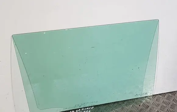 Citroen C4 Grand Picasso Rear door window glass 9676910380