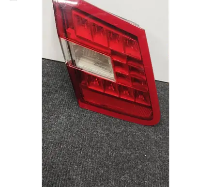Mercedes-Benz E W212 Tailgate rear/tail lights A2128200764