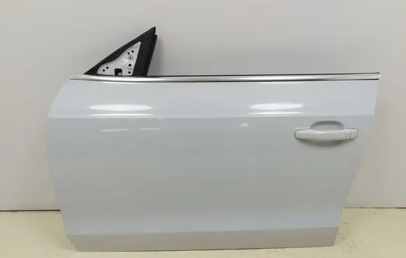 Audi A5 8T 8F Front door LY9C