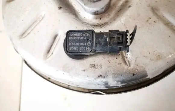 Mercedes-Benz B W246 W242 Sensor 0261230261 a0065422518
