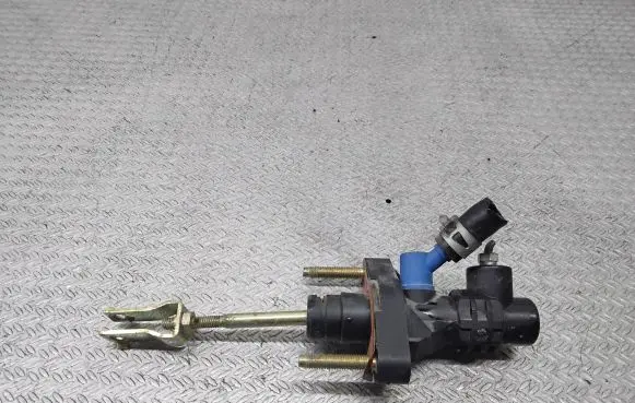 Toyota Corolla Verso AR10 Clutch master cylinder