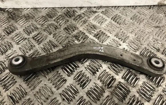 Mercedes-Benz C W204 Rear upper control arm/wishbone A20407FL