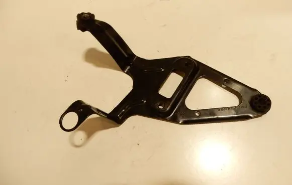 BMW X5 E70 ABS pump bracket 734G06 60223