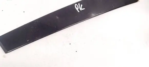 Mercedes-Benz E W211 Front door glass trim molding A2116903187