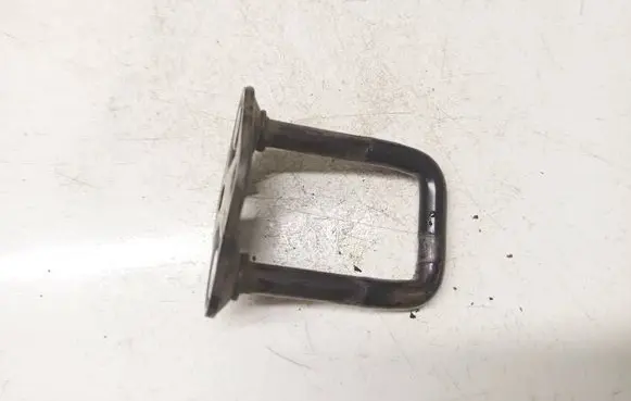 Nissan Primera Rear door lock loop/hook striker 