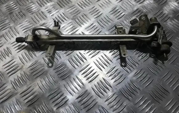 Opel Vectra B Fuel main line pipe