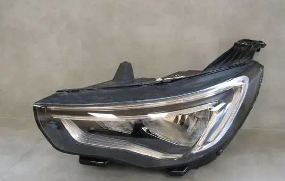 Opel Grandland X Headlight/headlamp YP00015780