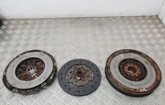 Opel Vectra C Dual mass flywheel 1268067 E5705 02809