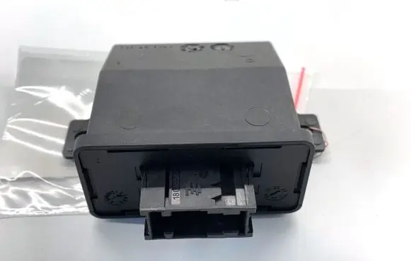 Peugeot 3008 II Other control units/modules 9843319880