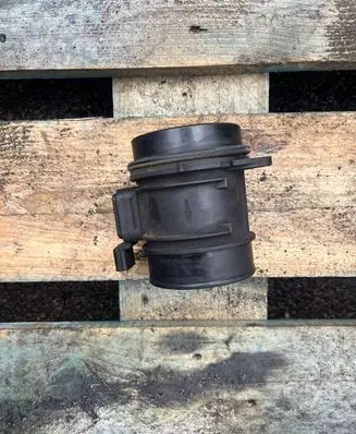 Nissan Navara D40 Mass air flow meter 5WK9701