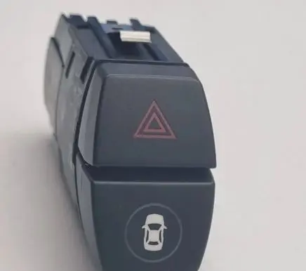 BMW 2 F45 Hazard light switch 9354186 61319354186 3474020203