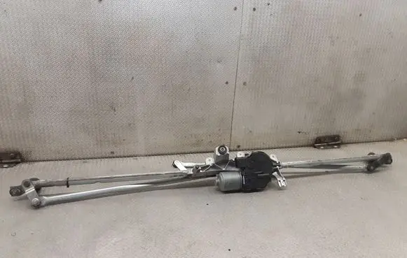 Chevrolet Volt I Front wiper linkage and motor 3397021574 22829372