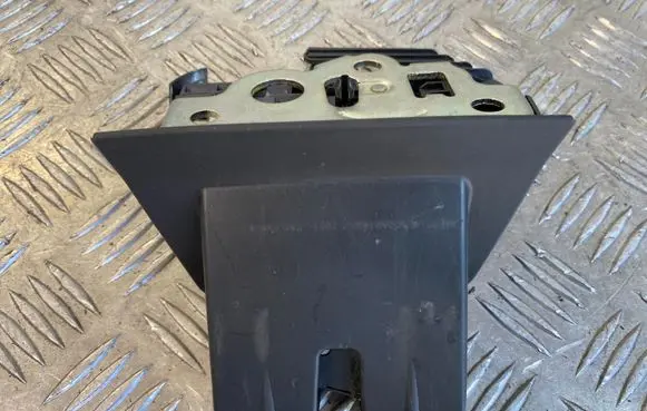 Audi A4 S4 B8 8K Tailgate/trunk/boot lock/catch/latch