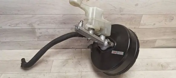 Toyota Corolla Verso E121 Brake booster 87402205 3325 874022053325
