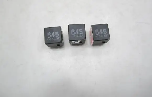 Volkswagen PASSAT B8 Other relay 4H0951253A V2313BB0006X080