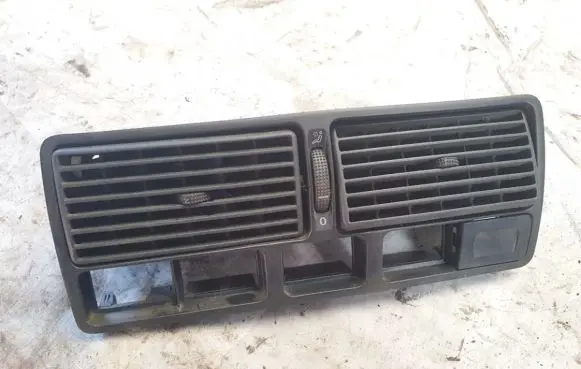 Volkswagen Golf IV Dash center air vent grill 1j0819728c